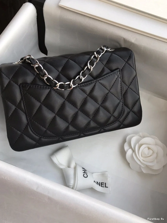 First Bag Ru CHANEL BAG FLAP 0817